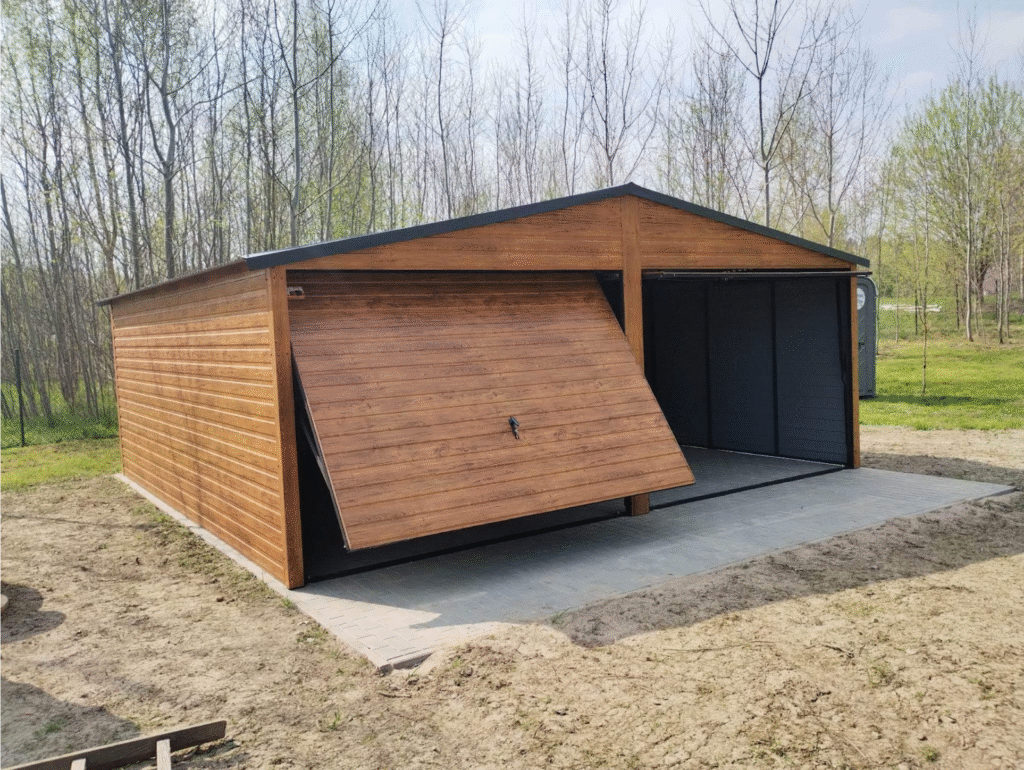 Garaż blaszany 6m x 5.8m